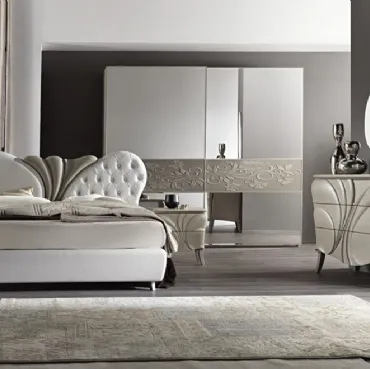 Armadio con ante a specchio e legno di Frassino Grey decorato Artemide di Euro Design