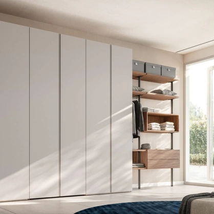 Armadio ad ante battenti Tratto + cabina Pole 30 di Orme