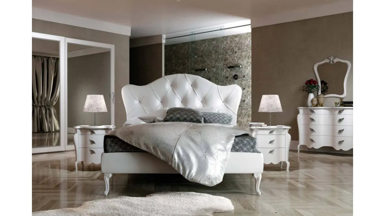 Letto in ecopelle imbottito con bottoni Swarovski Ingrid di Euro Design