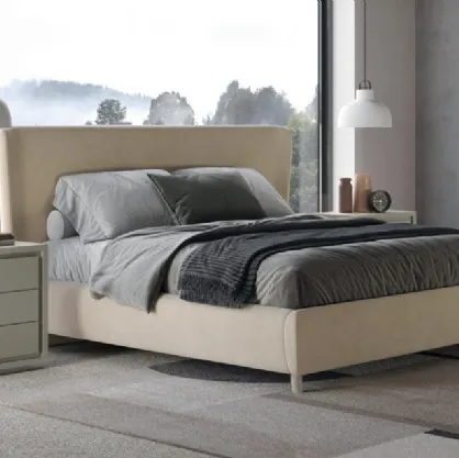 Letto Like rivestito in velluto imbottito con testiera di Euro Design