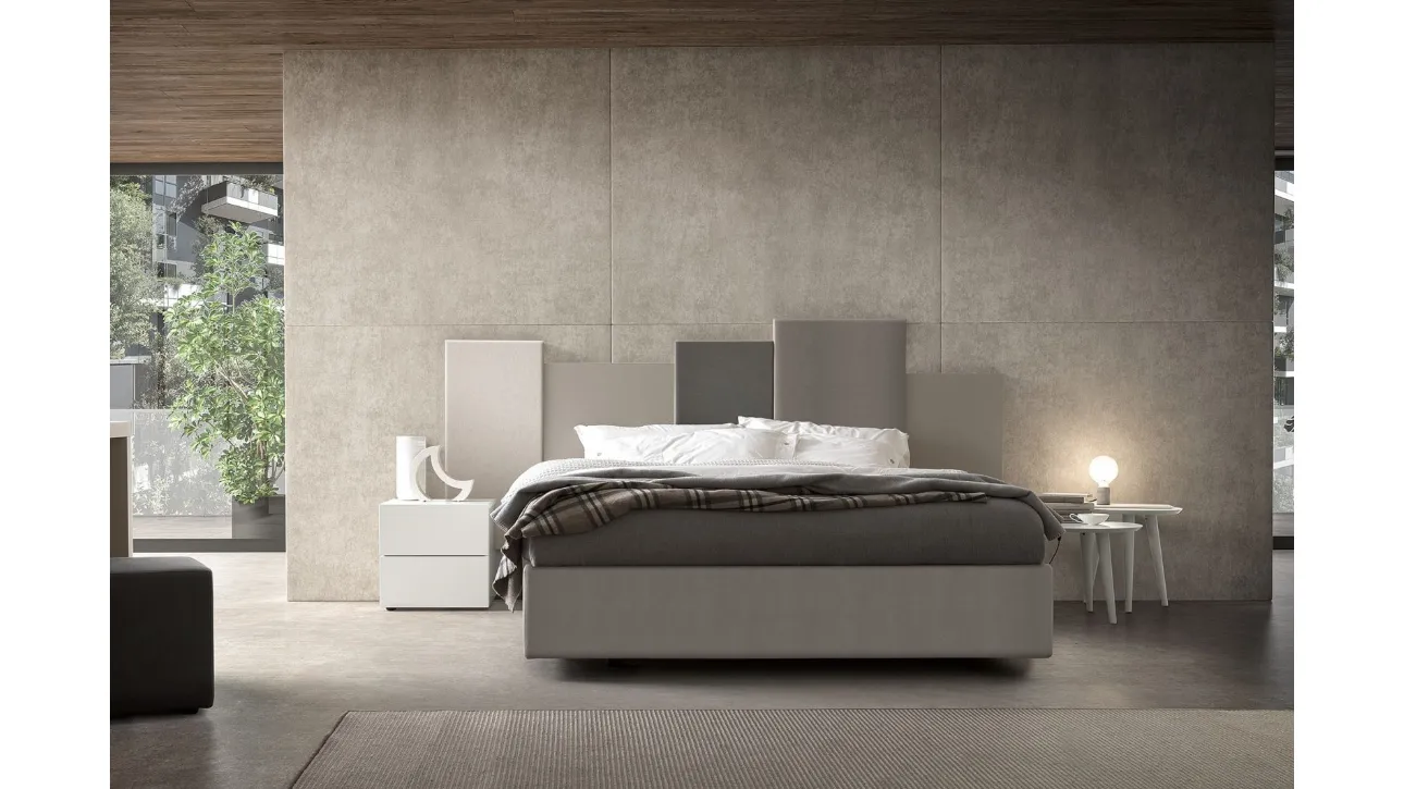 Letto Sommier con testiera Boiserie di Morassutti