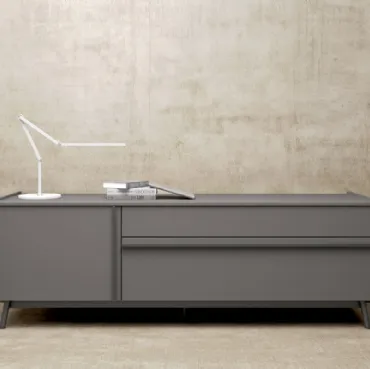 Madia dal design moderno e semplice in laccato opaco di Mab