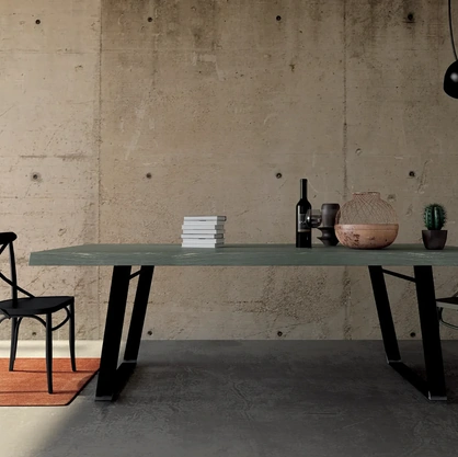 Sedia Croce in legno laccato di Fratelli Mirandola