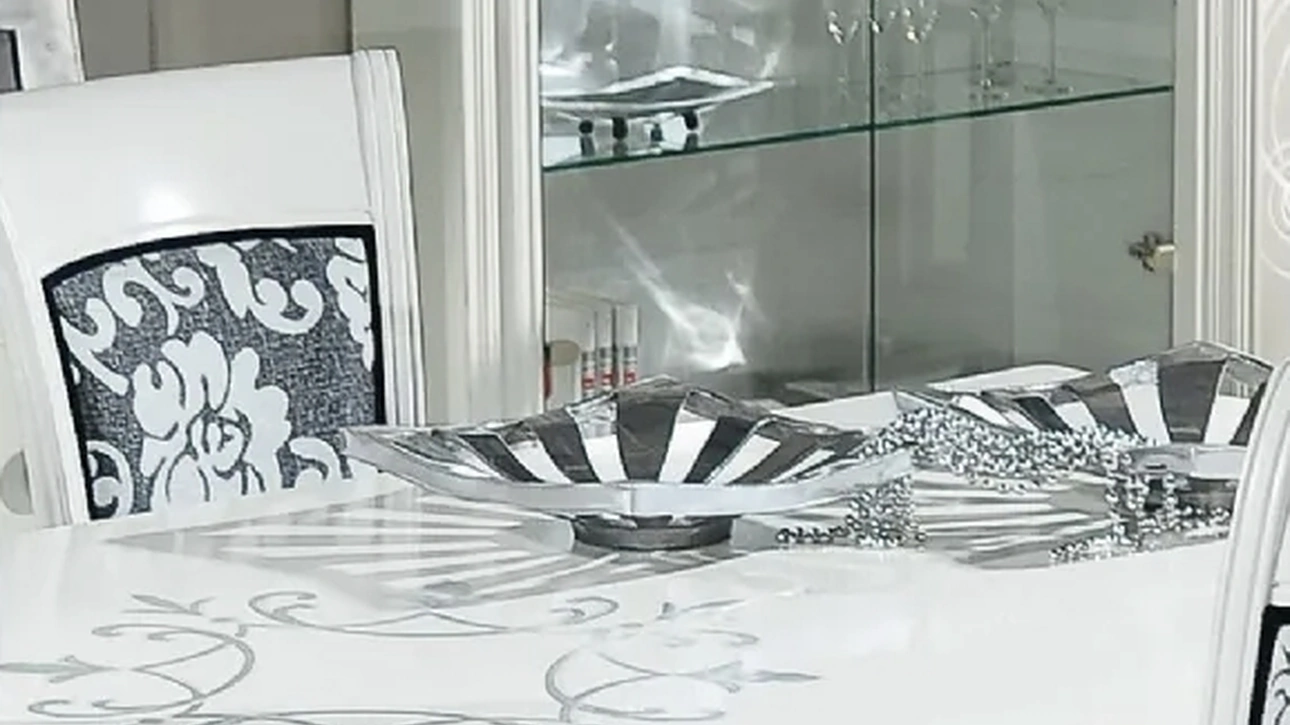 Tavolo Art 2608 Classico di Fratelli Mirandola