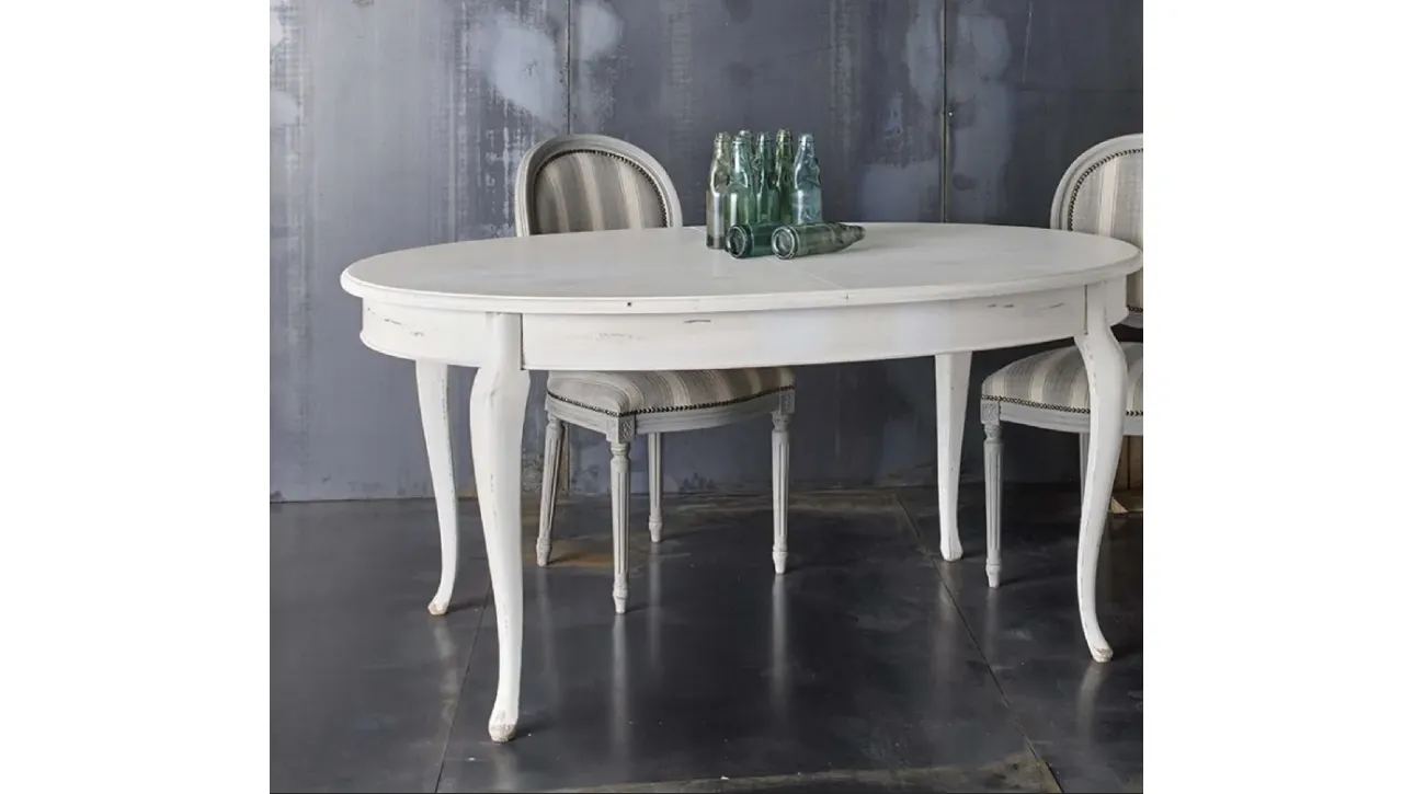 Tavolo ovale allungabile Art 604 Shabby Chic in legno di Fratelli Mirandola