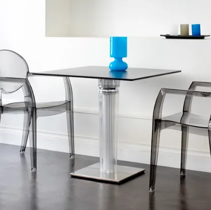 Tavolo con colonna in plastica Diffany Diamante di Scab Design