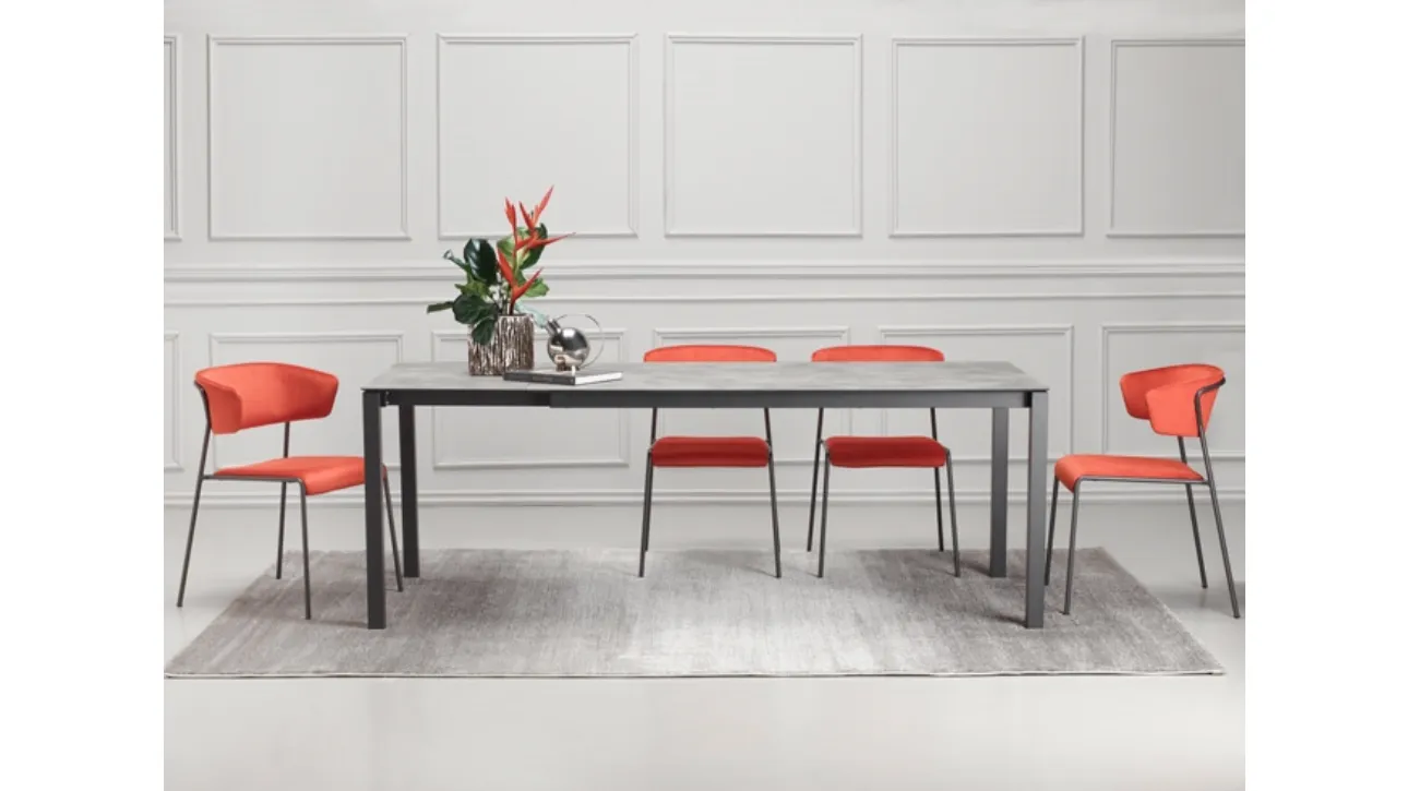 Tavolo allungabile con struttura in metallo verniciato Pranzo 160/210 Scab Design