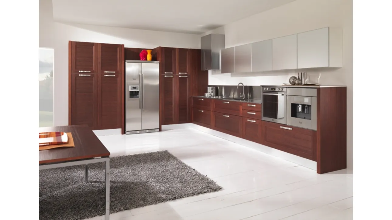 Cucina classica in linea Zoe in legno laccato di Di Iorio