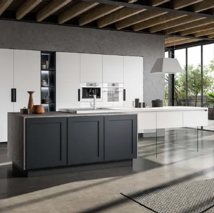 Cucina Moderna con isola Petty in Pet Bianco e Grigio di Di Iorio