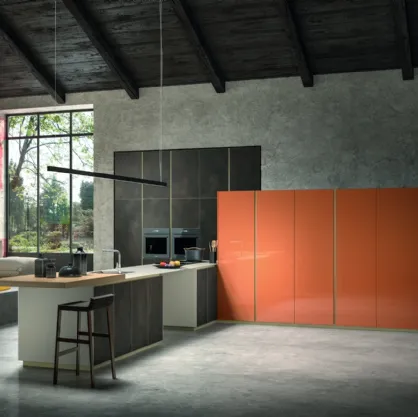 Cucina Moderna Urban Mood in laccato lucido con penisola in Gres Ossido Bruno di Lyons Cucine