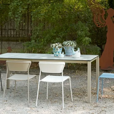 Tavolo outdoor allungabile con top in HPL Pranzo 120/160/200 di Scab Design
