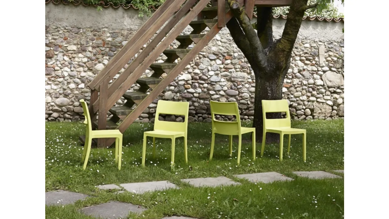 Sedia impilabile da giardino Sai di Scab Design