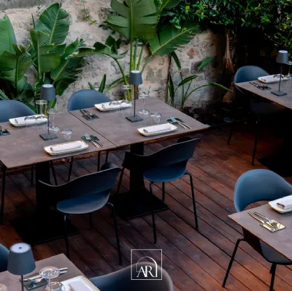 Tavolo Tiffany XL di Scab Design